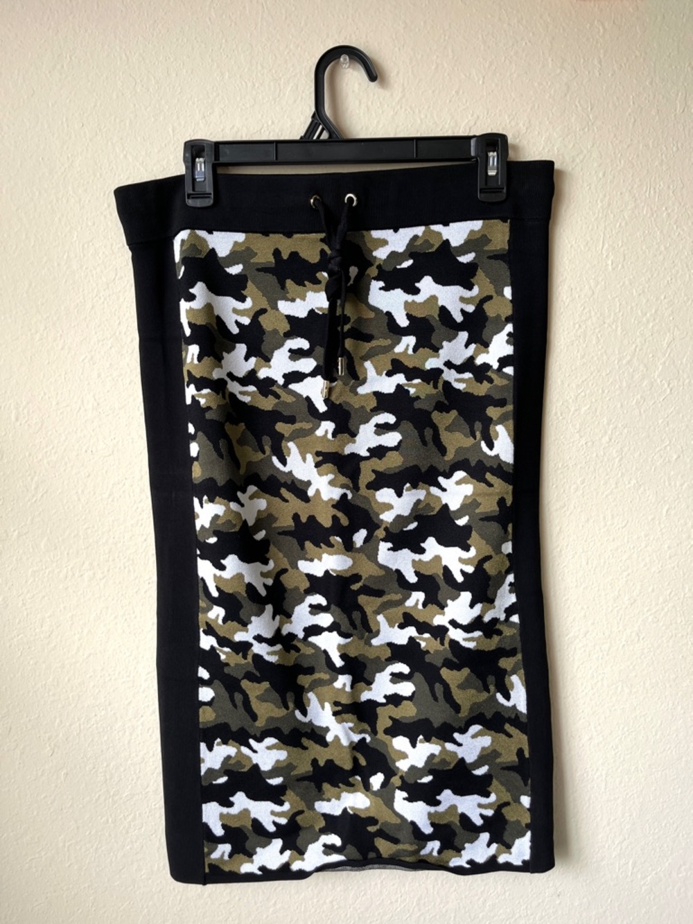 Michael Kors Black White Olive Camo Knit Waistband Skirt